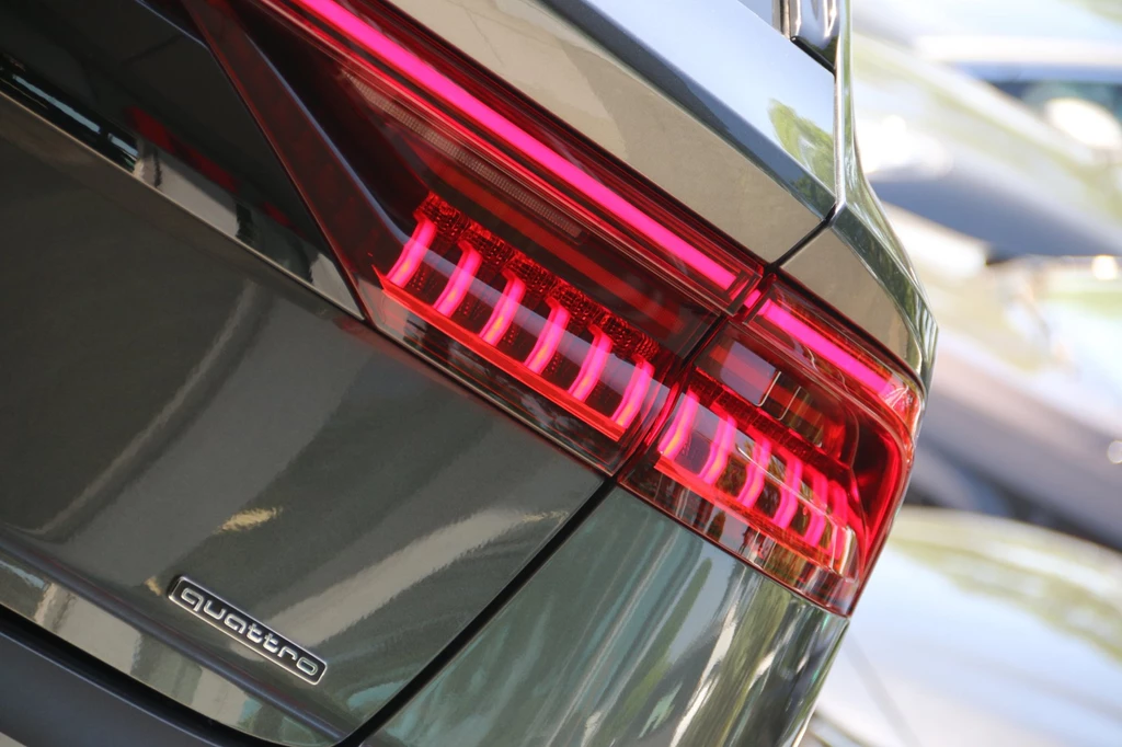 Audi Q8 – foto 8