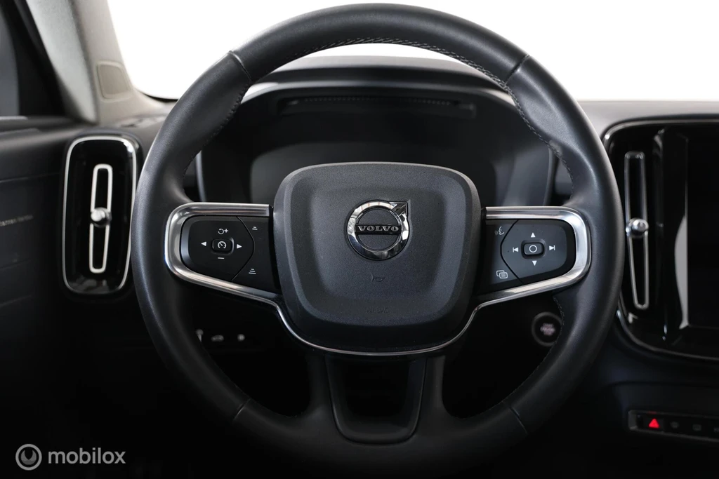 Volvo XC40 – foto 15