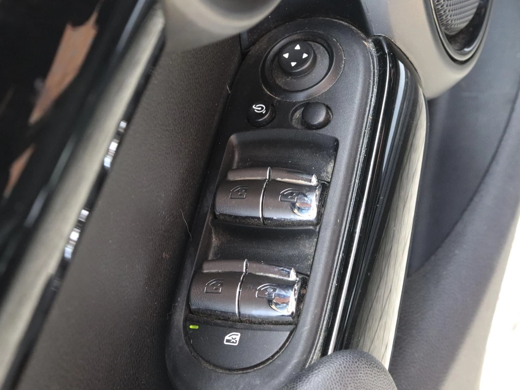 MINI One – foto 16