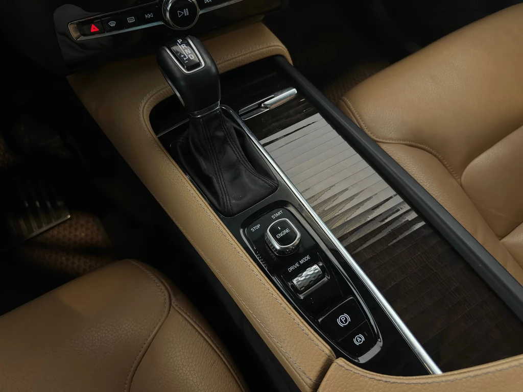 Volvo XC90 – foto 25