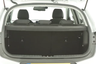 Kia Stonic – thumbnail 38