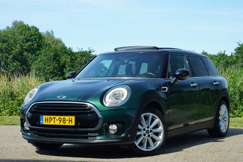 Mini Mini Clubman 2.0 Cooper D Chili | British Racing Green | Schuif-/Kanteldak/NAV/Cruise/LED/Stoelverwarming - Topstaat!