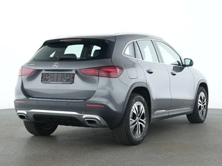Mercedes-Benz GLA – thumbnail 2