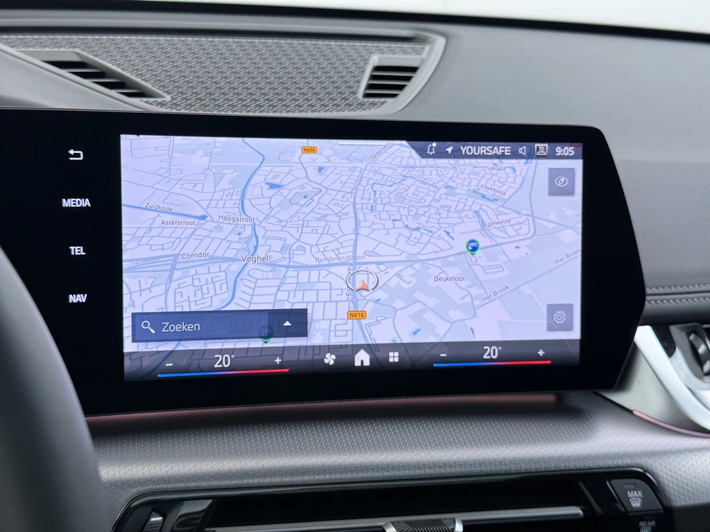 BMW iX1 – foto 18