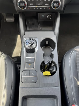 Ford Kuga – thumbnail 11