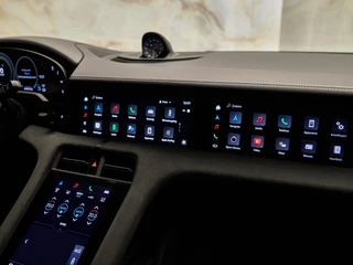 Porsche Taycan – thumbnail 25