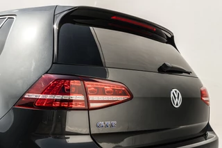 Volkswagen Golf – thumbnail 41