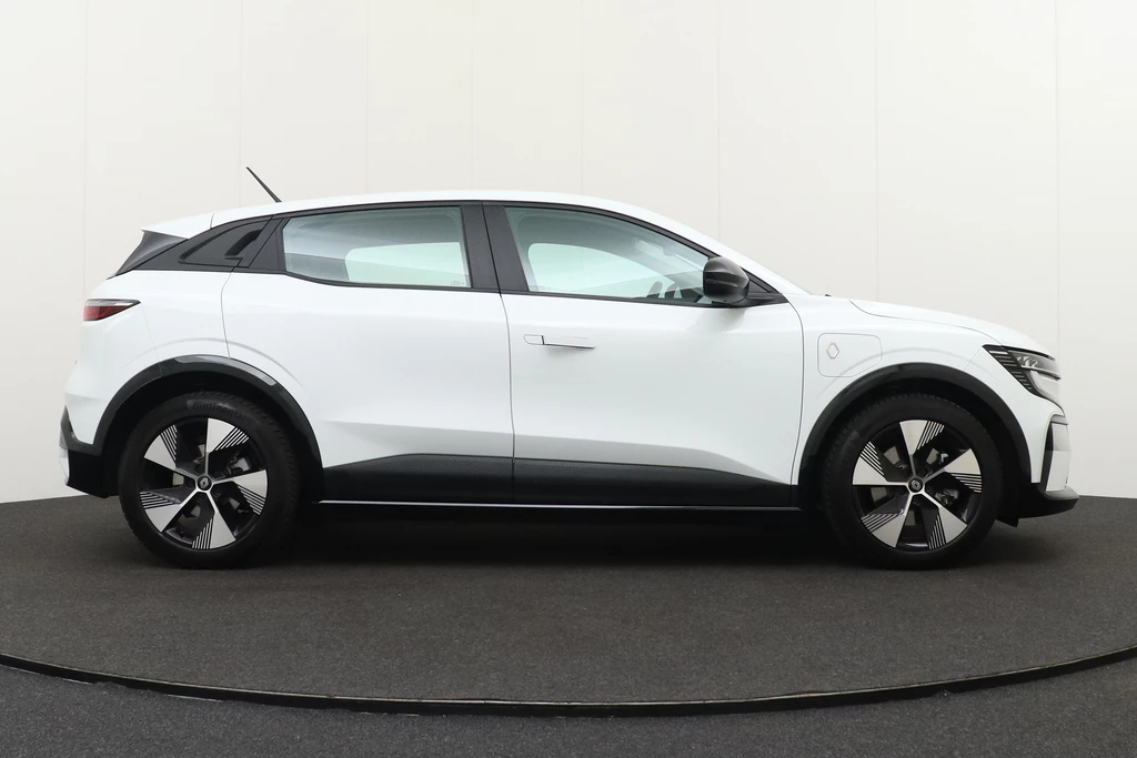 Renault Megane E-Tech – foto 5
