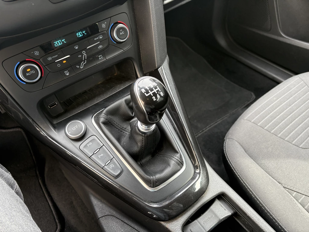 Ford Focus – foto 16