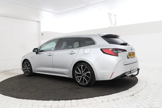 Toyota Corolla Touring Sports – thumbnail 2