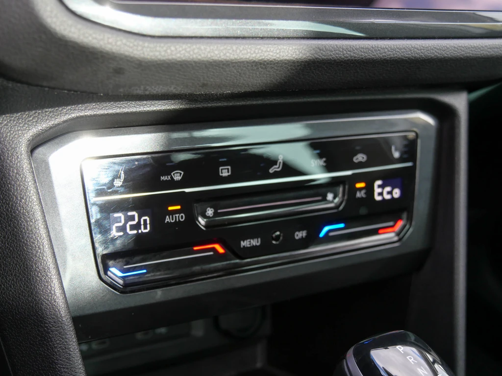 Volkswagen Tiguan – foto 18