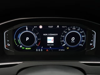 Volkswagen Passat – thumbnail 14