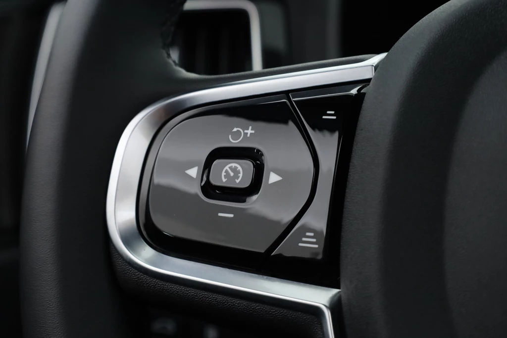 Volvo XC60 – foto 11