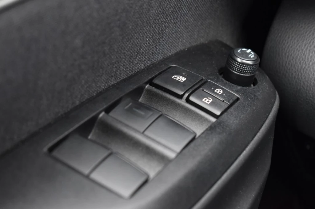 Toyota Yaris – foto 16