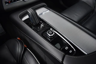 Volvo XC90 – thumbnail 20