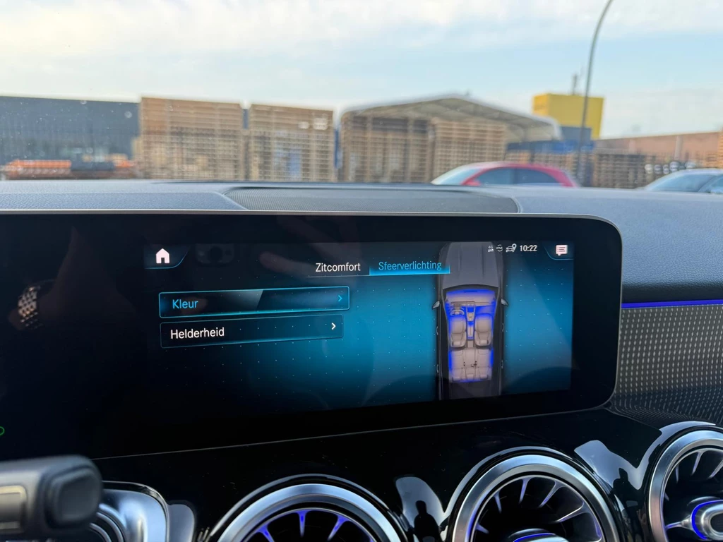 Mercedes-Benz GLB – foto 32