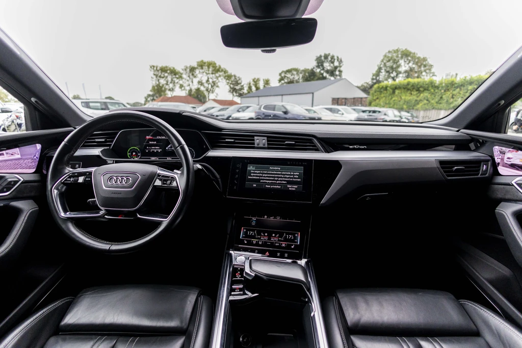 Audi e-tron – foto 22