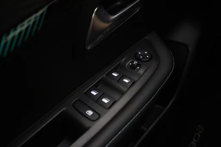 Peugeot 208 – thumbnail 18