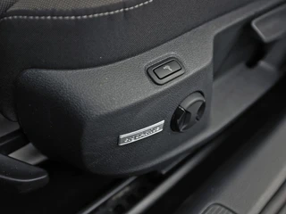 Volkswagen Golf – thumbnail 28