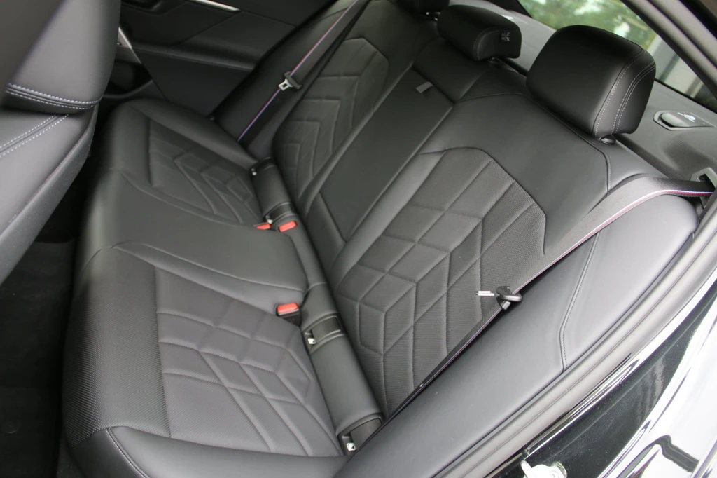BMW 5 Serie – foto 22