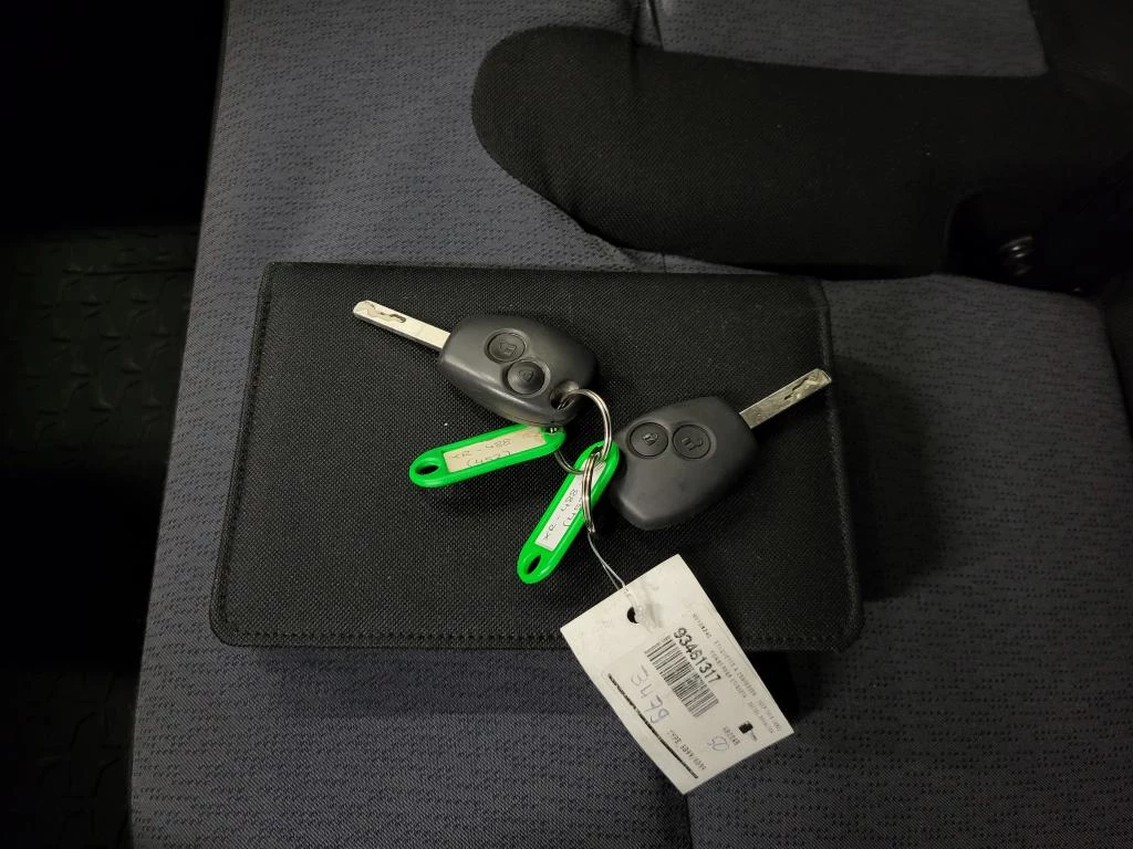 Opel Vivaro – foto 16