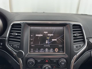 Jeep Grand Cherokee – thumbnail 17