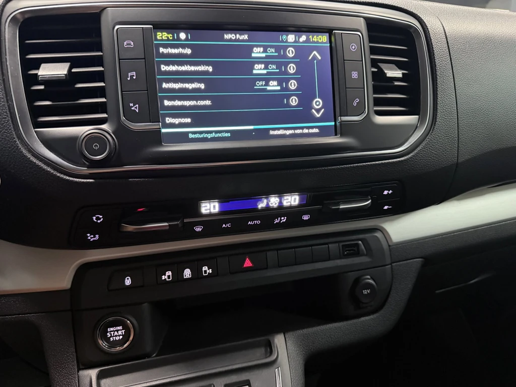 Peugeot e-Traveller – foto 40