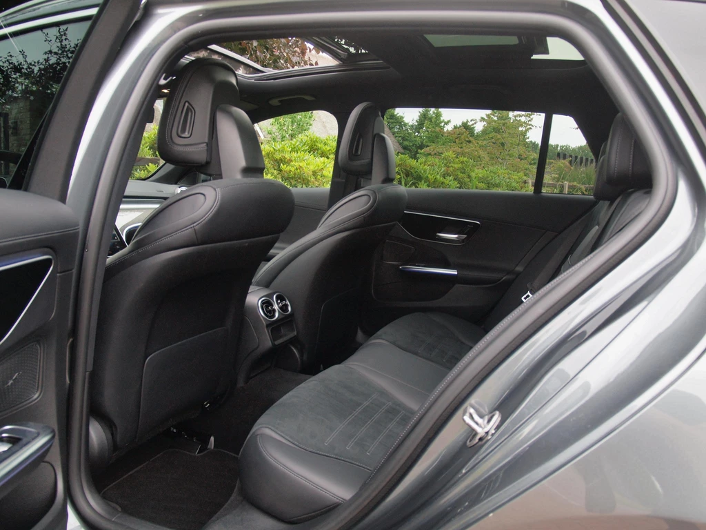 Mercedes-Benz C-Klasse – foto 30