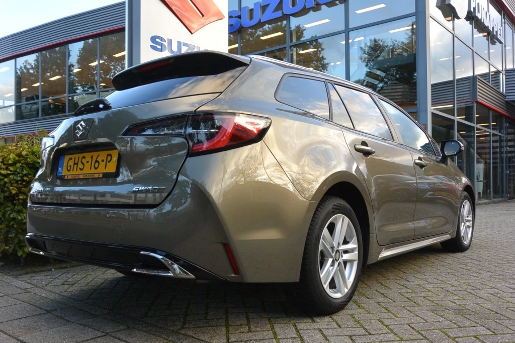 Suzuki Swace – foto 7