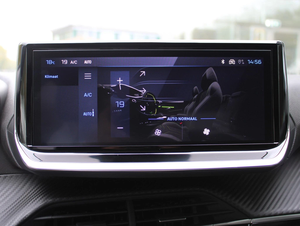 Peugeot 208 – foto 13