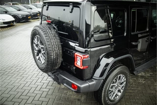 Jeep Wrangler – thumbnail 8