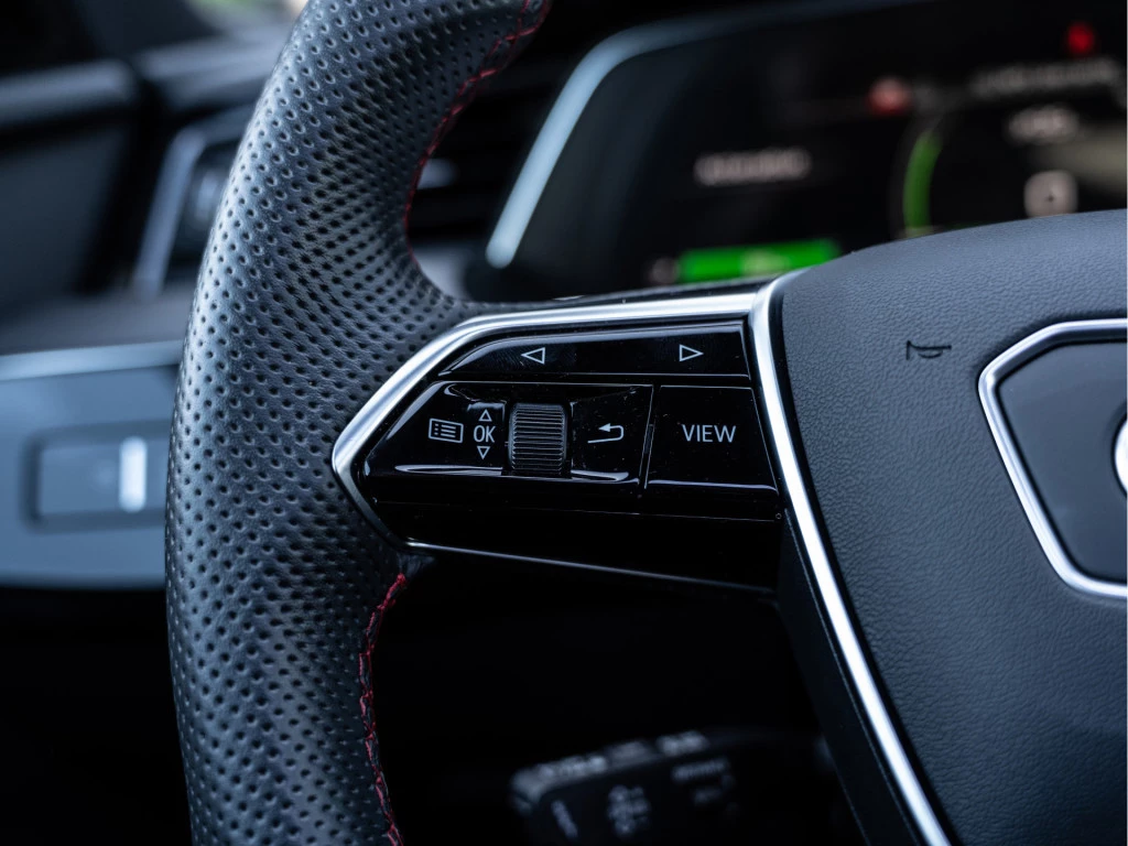 Audi Q8 Sportback e-tron – foto 45