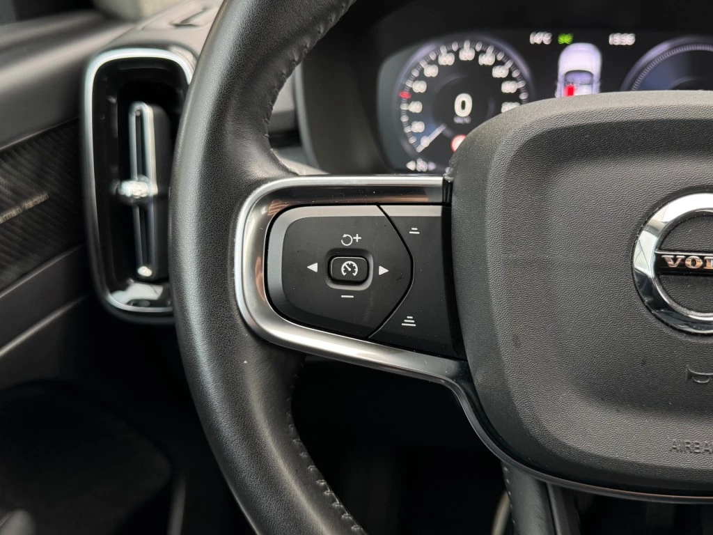 Volvo XC40 – foto 8
