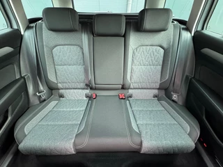 Volkswagen Passat – thumbnail 22