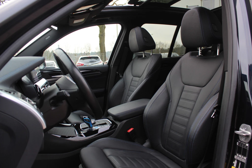 BMW iX3 – foto 6