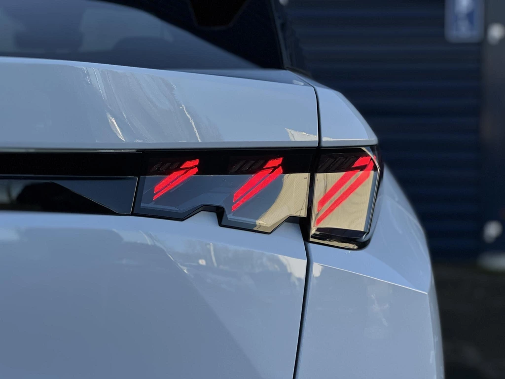Peugeot e-3008 – foto 8