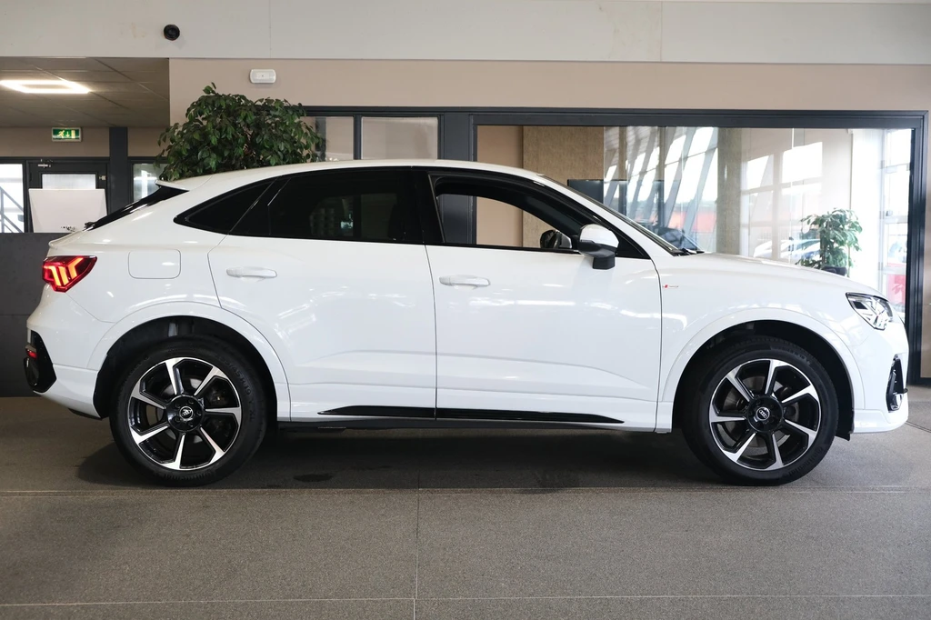 Audi Q3 – foto 7