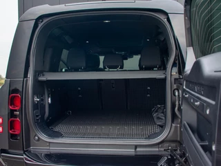 Land Rover Defender – thumbnail 43