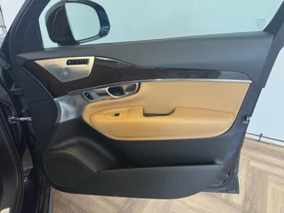 Volvo XC90 – thumbnail 23