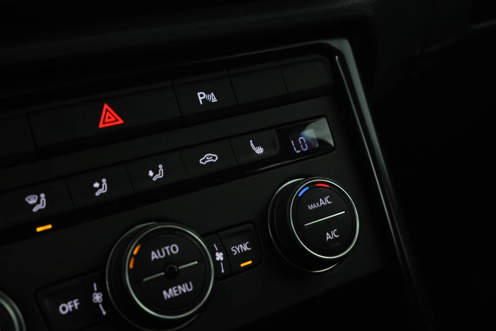 Volkswagen T-Roc – foto 23