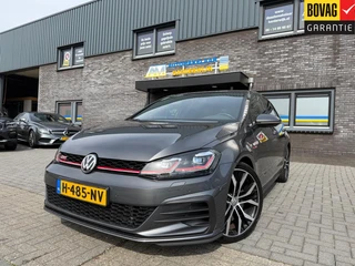 Volkswagen Golf – thumbnail 1