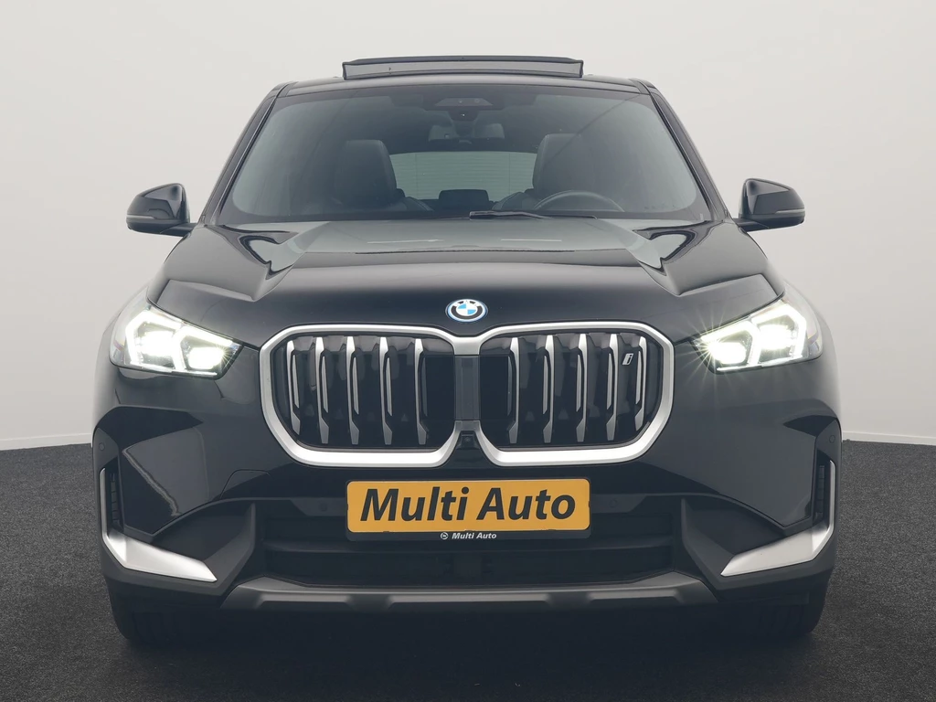 BMW iX1 – foto 10