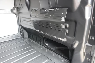 Ford Transit Custom – thumbnail 22