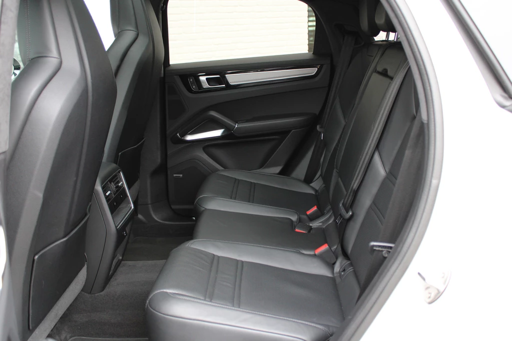 Porsche Cayenne – foto 18