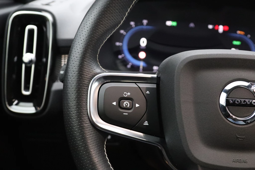 Volvo XC40 – foto 33