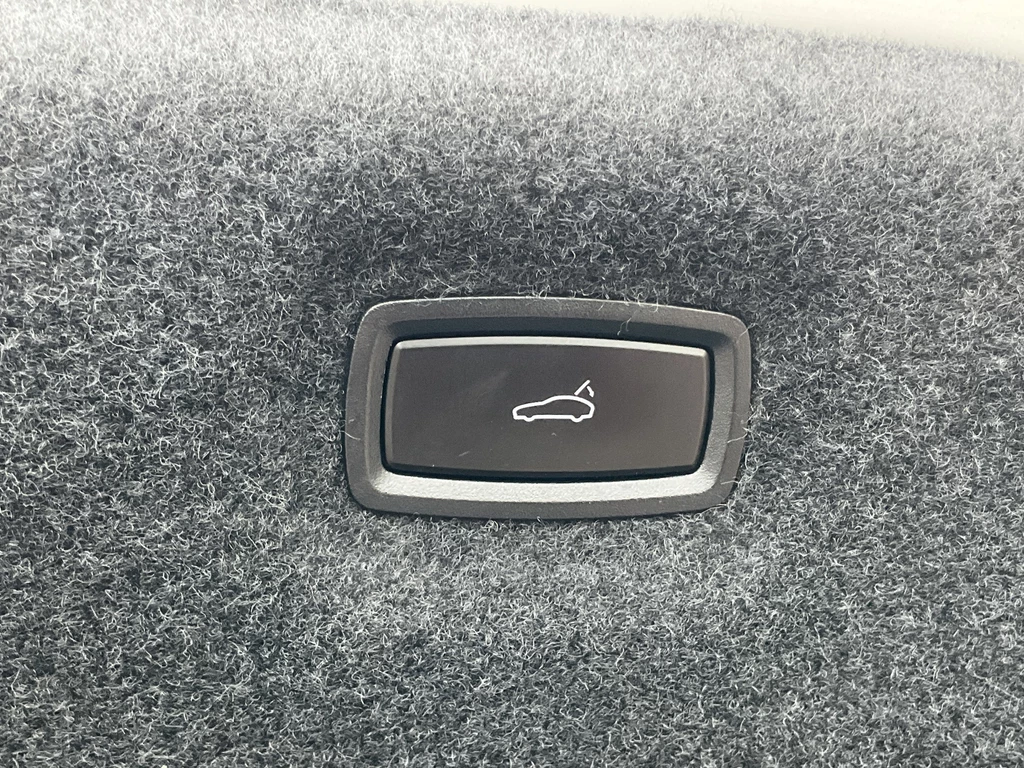 Porsche Taycan – foto 18