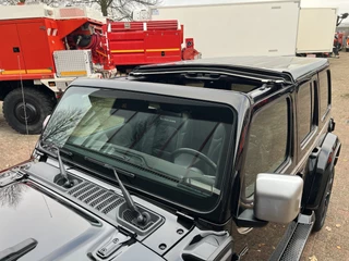 Jeep Wrangler – thumbnail 13