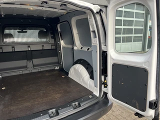 Volkswagen Caddy – thumbnail 23