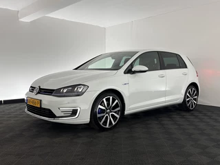 Volkswagen Golf – thumbnail 1