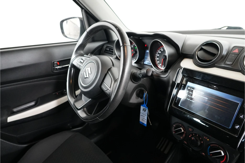 Suzuki Swift – foto 15